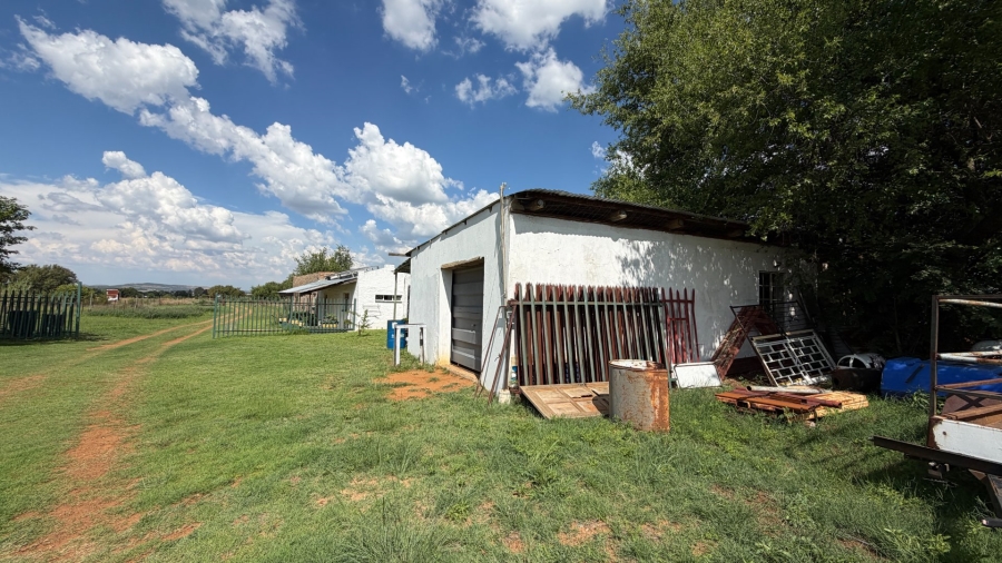 Commercial Property for Sale in Wilgeboom A H North West